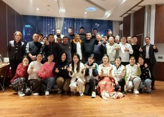 為夢想-不止步，山東擇立集團(tuán)2025年會盛典圓滿落幕